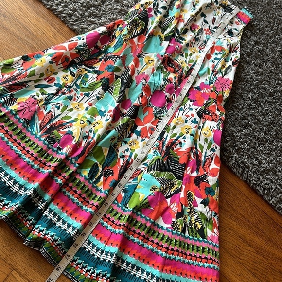 Maggie London Cocktail Dress with Colorful Florals Size 2 - Picture 5 of 10